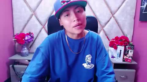 Snapshot of im_mathias chatting on 02-18-25, 02:05 mathias online show from 02-18-25, 02:05