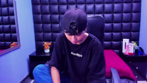 Snapshot of im_mathias chatting on 10-03-25, 03:09 mathias online show from 10-03-25, 03:09