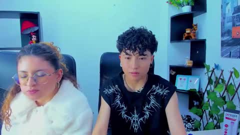 Snapshot of im_mathias chatting on 10-18-25, 12:35 mathias online show from 10-18-25, 12:35