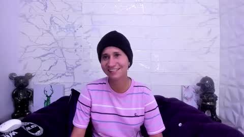 Snapshot of im_milan_rs chatting on 01-31-25, 01:54 im_milan_rs online show from 01-31-25, 01:54