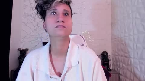 Snapshot of im_milan_rs chatting on 03-08-25, 06:21 im_milan_rs online show from 03-08-25, 06:21