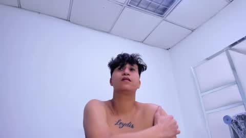 milan online show from 09-26-25, 05:00