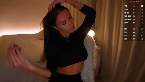 Snapshot of im_milla chatting on 02-28-25, 06:41 Milla online show from 02-28-25, 06:41