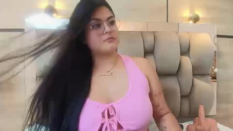 im mou  online show from 09-25-25, 01:37