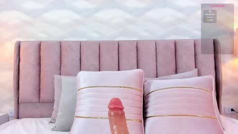 Nika online show from 02-13-25, 03:46