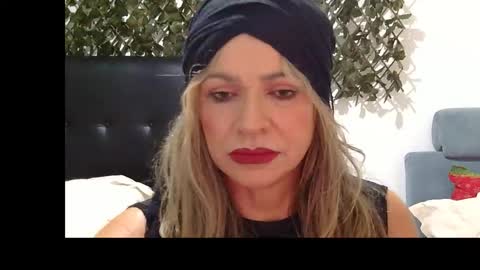 Sharon online show from 11-05-25, 04:07