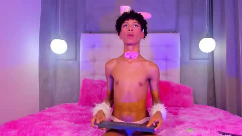 Snapshot of im_sky_ chatting on 02-25-26, 04:22 im_sky_ online show from 02-25-26, 04:22