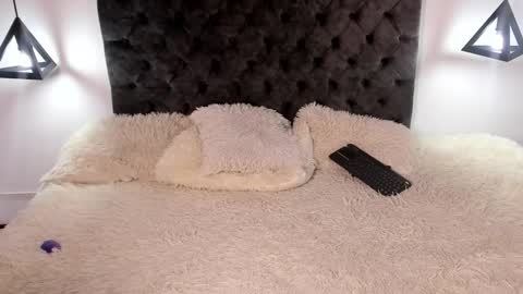 Snapshot of im_sky_ chatting on 03-03-26, 06:30 im_sky_ online show from 03-03-26, 06:30