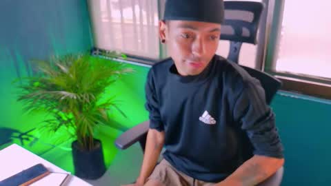 Tavo online show from 02-18-26, 03:08