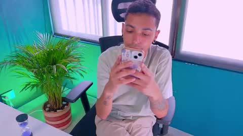 Tavo online show from 03-06-26, 05:09