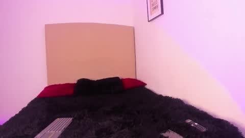 im tiffany  online show from 02-18-26, 04:08