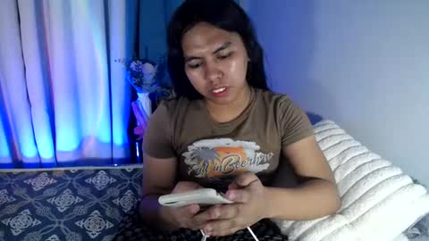 Snapshot of im_ur_girl_demure chatting on 07-13-26, 07:44 kyline online show from 07-13-26, 07:44