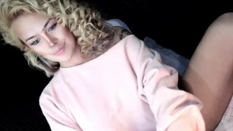 Candy Moore online show from 07-12-26, 03:08