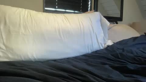 ImAMouthful online show from 02-10-26, 04:44