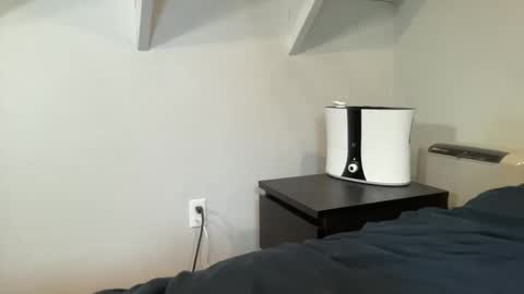 ImAMouthful online show from 04-01-26, 03:42