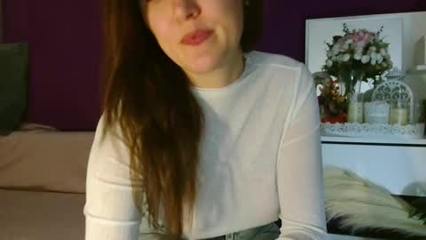 Snapshot of imcarrieberry chatting on 11-04-25, 02:16 Carrie online show from 11-04-25, 02:16