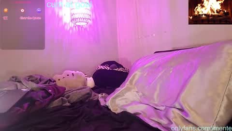 Snapshot of imentet chatting on 11-08-25, 05:18 imentet online show from 11-08-25, 05:18