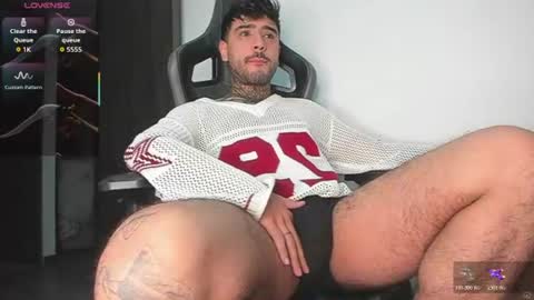 Snapshot of imferrerr chatting on 06-18-26, 05:08 Felipe Ferrer online show from 06-18-26, 05:08