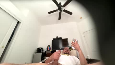 Imhardjames13 online show from 05-09-26, 06:46