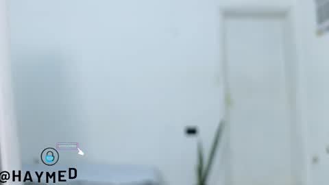 Snapshot of imhaymed chatting on 02-21-25, 06:18 Haymed Montao online show from 02-21-25, 06:18