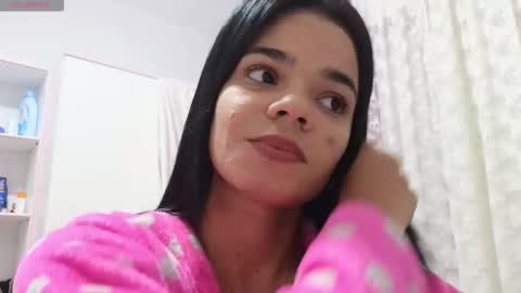 Snapshot of imhaymed chatting on 02-05-26, 08:35 Haymed Montao online show from 02-05-26, 08:35