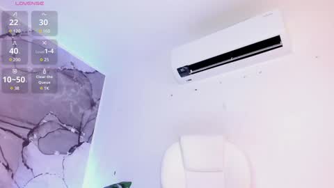 Snapshot of imleana chatting on 12-09-24, 06:46 Leana online show from 12-09-24, 06:46