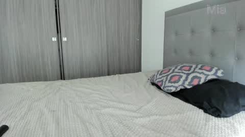 mia ---------  COL TIME online show from 01-24-25, 01:03