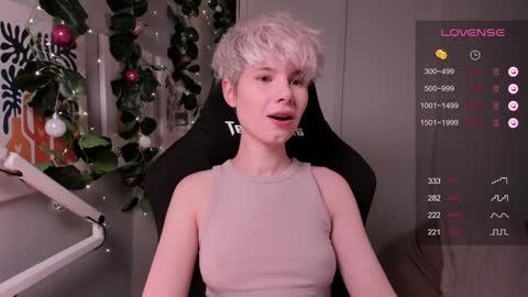 Mia online show from 12-06-24, 05:11