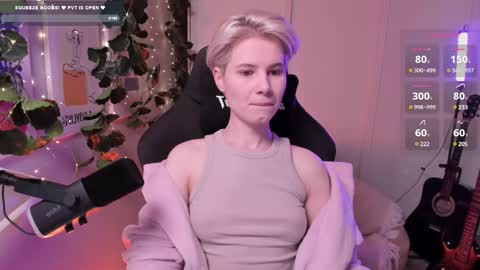 Mia online show from 02-09-25, 10:09