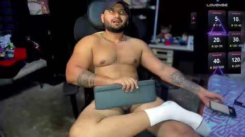 Snapshot of imperion_king chatting on 11-05-25, 02:11 Imperion King online show from 11-05-25, 02:11