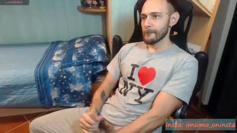 Snapshot of imsimo chatting on 10-24-25, 05:20 Simo online show from 10-24-25, 05:20