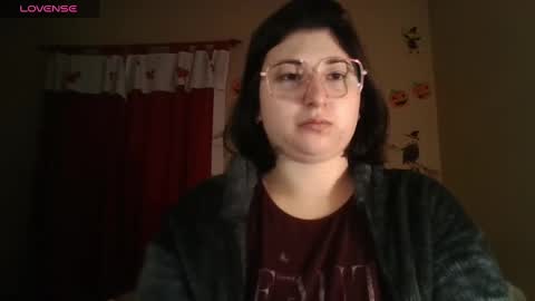 Snapshot of imsohornydacom chatting on 10-28-25, 02:37 Florencia online show from 10-28-25, 02:37