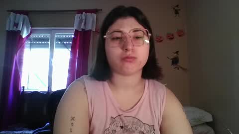 Snapshot of imsohornydacom chatting on 11-13-25, 02:05 Florencia online show from 11-13-25, 02:05