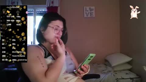 Snapshot of imsohornydacom chatting on 12-04-25, 09:12 Florencia online show from 12-04-25, 09:12