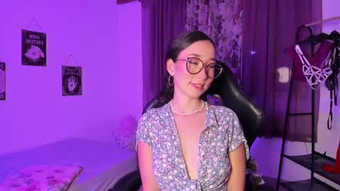 Snapshot of imsrbatman chatting on 02-16-25, 11:26 Aurora online show from 02-16-25, 11:26