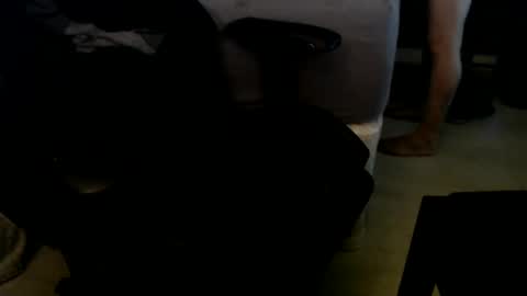 Snapshot of imtooolegit chatting on 01-11-25, 06:14 pYDeYLoC online show from 01-11-25, 06:14