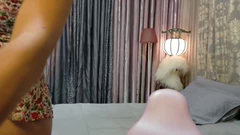 Snapshot of imyourkesiah chatting on 11-21-25, 06:06 yourBabyKESIAH online show from 11-21-25, 06:06