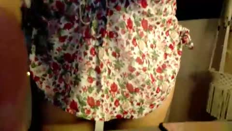 Snapshot of imyourkesiah chatting on 12-05-25, 06:26 yourBabyKESIAH online show from 12-05-25, 06:26