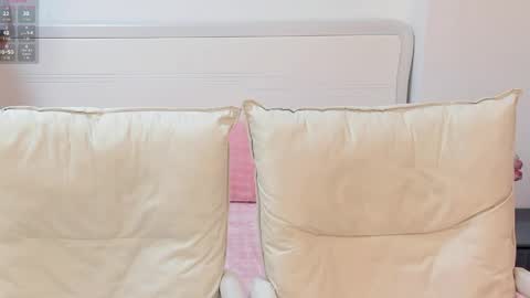 Ina online show from 04-10-26, 04:55