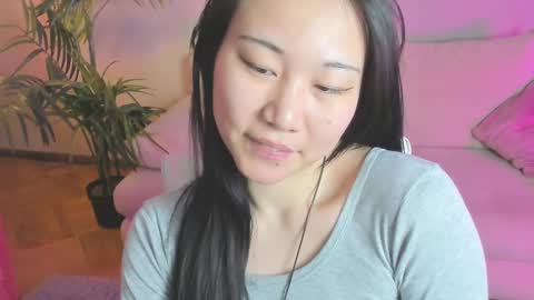 Snapshot of inari__okami chatting on 02-09-25, 02:07 INARI online show from 02-09-25, 02:07