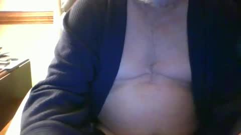 Snapshot of inchpinch chatting on 12-23-25, 02:53 Inchpinch online show from 12-23-25, 02:53