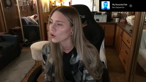 Carter online show from 02-02-25, 04:37