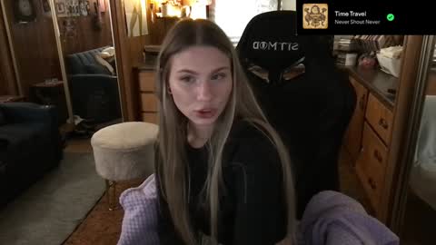 Carter online show from 02-02-25, 07:41