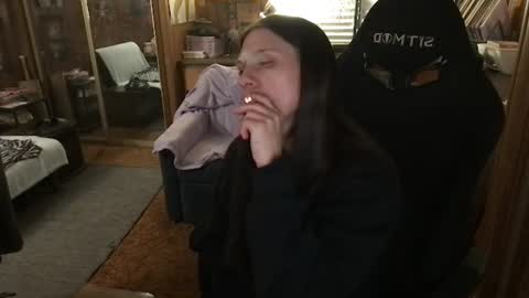 Snapshot of incognitoqueen chatting on 06-21-26, 04:48 Carter online show from 06-21-26, 04:48