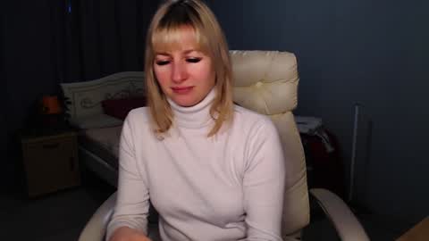 incredible_ariela online show from 01-05-25, 10:32