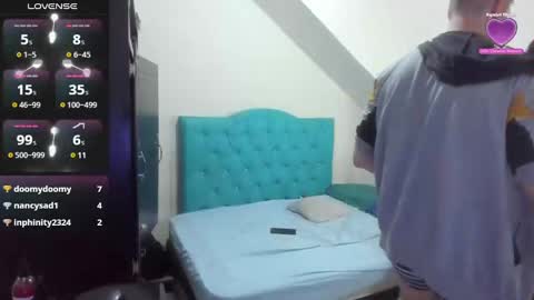 Snapshot of incubus_couple1 chatting on 12-05-24, 01:28 incubus_couple1 online show from 12-05-24, 01:28