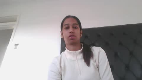 indanbella19 online show from 05-25-26, 05:35