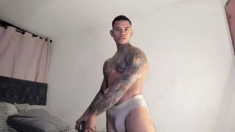 Jacobo online show from 02-11-25, 06:01