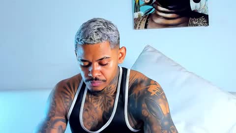 Snapshot of independent_project chatting on 02-15-26, 07:54 Jacobo online show from 02-15-26, 07:54