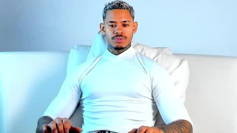 Snapshot of independent_project chatting on 02-25-26, 02:16 Jacobo online show from 02-25-26, 02:16